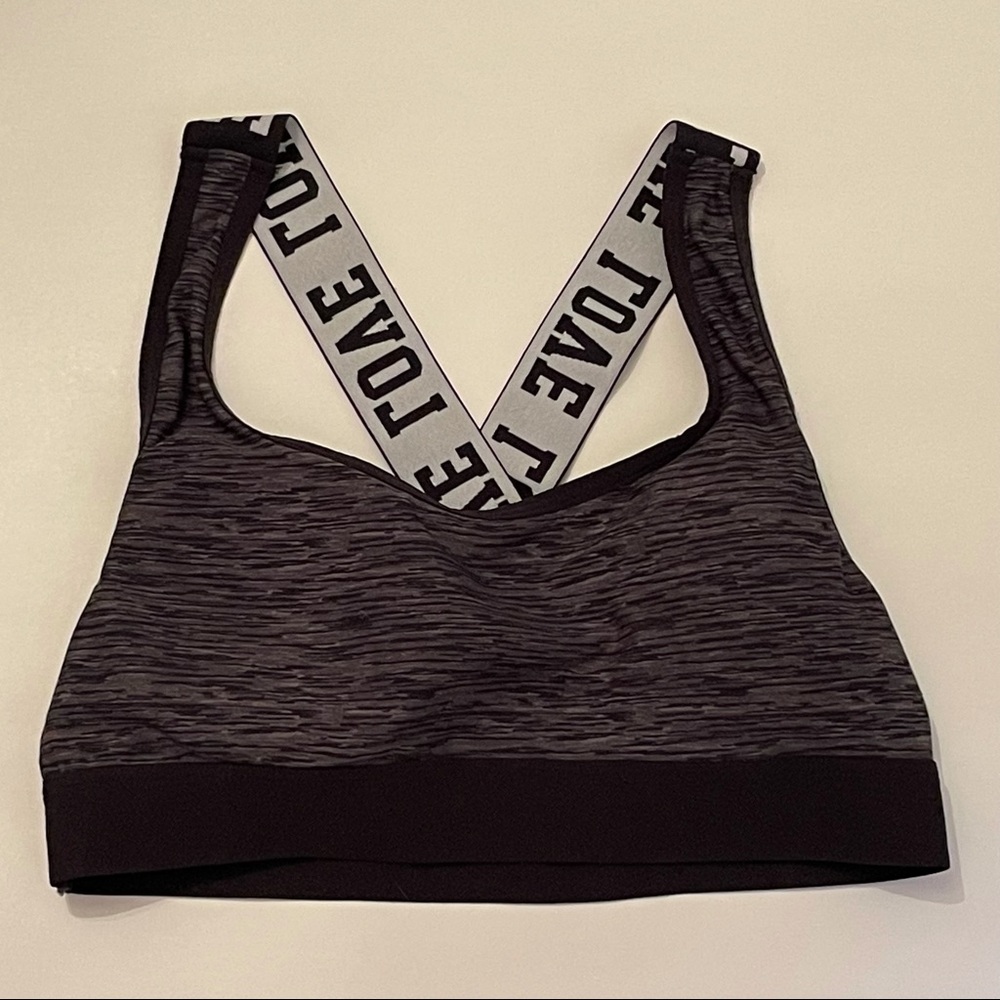 Fruit of the Loom Black Athletic Bra, Size 34